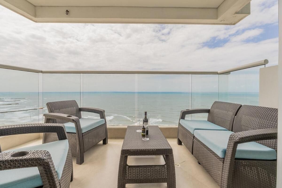 2br Beachfront Murano Elite
