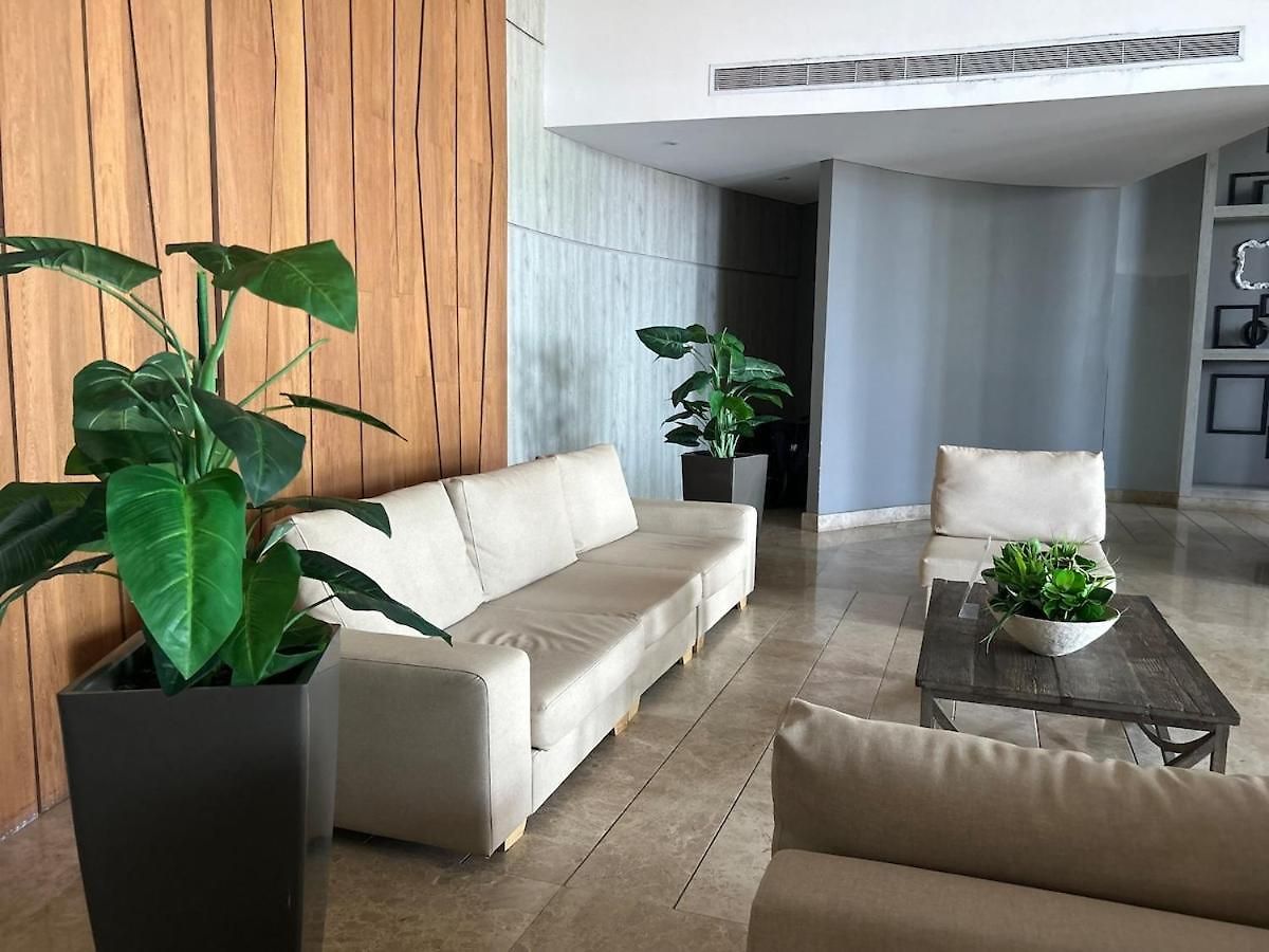 2br Beachfront Murano Elite