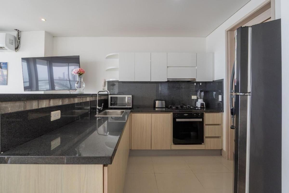 2br Beachfront Murano Elite Cartagena