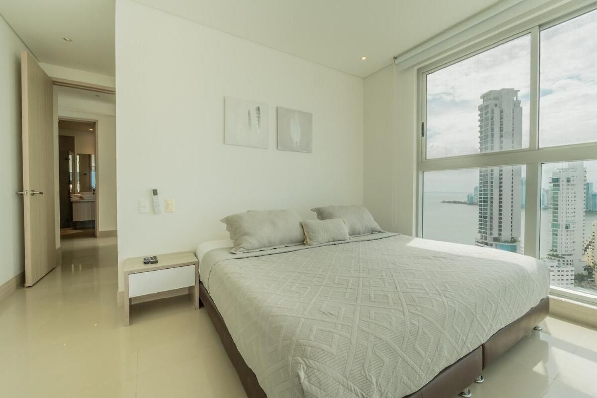 2br Beachfront Murano Elite Apartamento