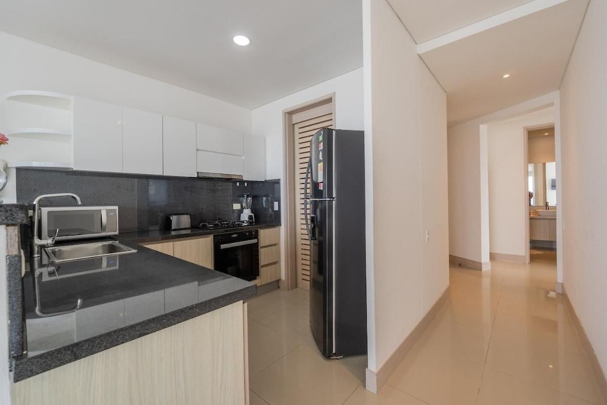 2br Beachfront Murano Elite * Cartagena