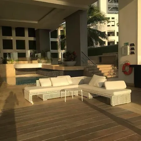 Apartamento 2br Beachfront Murano Elite