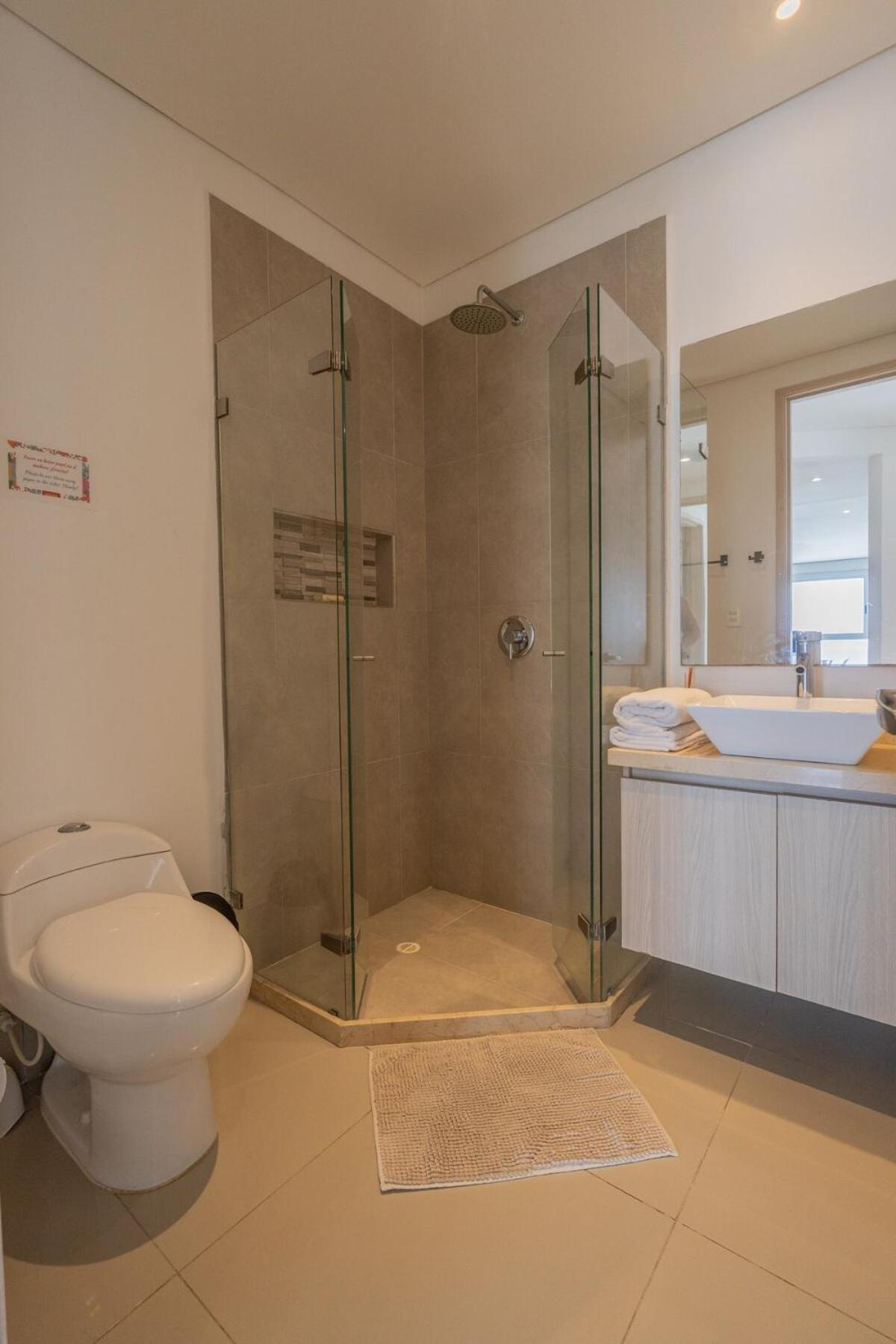 2br Beachfront Murano Elite * Cartagena