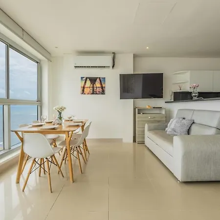 2br Beachfront Murano Elite Apartment *